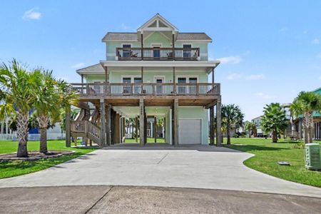 New construction Single-Family house 3918 Palmdale Ct, Galveston, TX 77554 - image