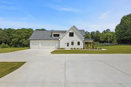 New construction Single-Family house 9220 Waldrip Rd, Gainesville, GA 30506 - image 2