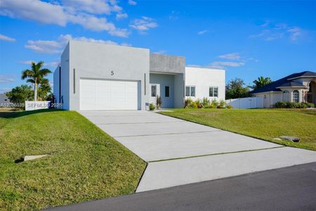 New construction Single-Family house 5 Sw 26Th Pl, Cape Coral, FL 33991 - image