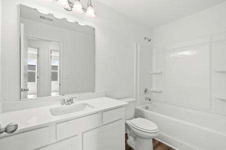 New construction Single-Family house 3706 Quartz Manor Dr, Angleton, TX 77515 plan Sagan - image 17