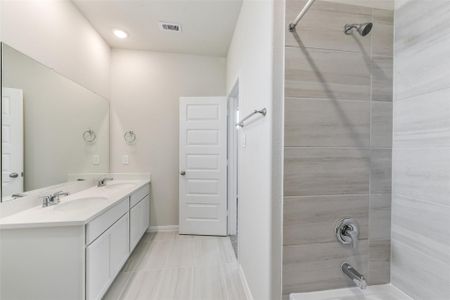 New construction Single-Family house 4616 Mesquite Trl, Pinehurst, TX 77362 plan The Trenton - image 9