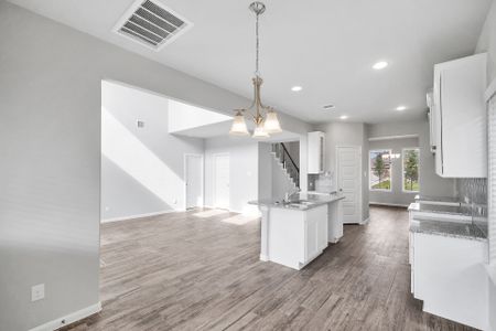 New construction Single-Family house 5320 Latigo Ct, Alvin, TX 77511 null- photo 8 8