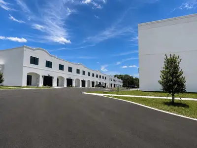 New construction Townhouse house 4347 Cambio Gardens Ct, Tampa, FL 33610 - image