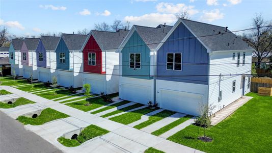 New construction Single-Family house 9602 Burden St, Houston, TX 77093 - image