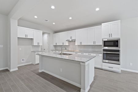 New construction Single-Family house 136 Scenic Hills Cir, Georgetown, TX 78628 plan 2600 - image 13