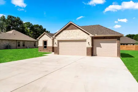 New construction Single-Family house 104 Deep Cove Dr, Trinidad, TX 75163 - image