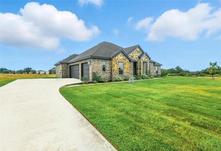 New construction Single-Family house 105 Bosal Ln, Weatherford, TX 76088 - image