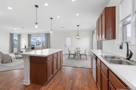 New construction Single-Family house 4911 Dalton Bnd, Converse, TX 78109 Plan 2897- photo 7 7