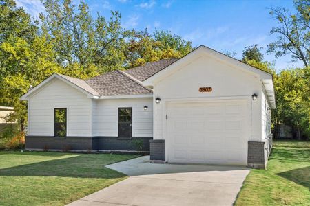 New construction Single-Family house 3907 Simonds St, Greenville, TX 75401 - photo 0