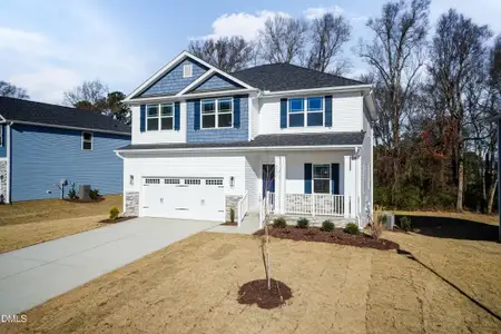 New construction Single-Family house 336 New Twin Branch Ct, Smithfield, NC 27577 plan 2307 - image