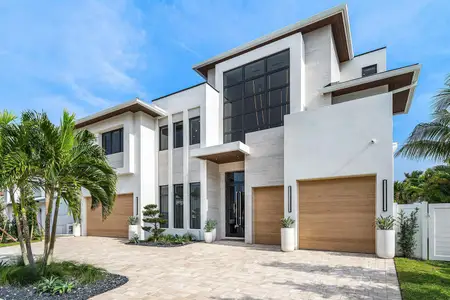 New construction Single-Family house 748 Ne 72Nd St, Boca Raton, FL 33487 - image