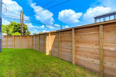 New construction Single-Family house 1928 Gregg St, Houston, TX 77020 - image