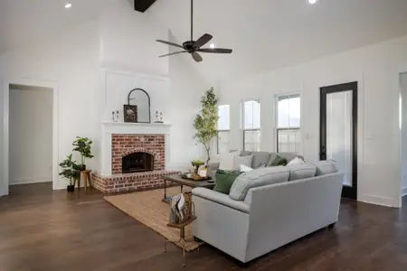 New construction Single-Family house 2307 Terrapin Trl, College Station, TX 77845 plan The Ellen - image 6