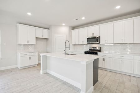 New construction Single-Family house 1008 Joseph Ct, Forney, TX 75126 plan Lily IV - image 3
