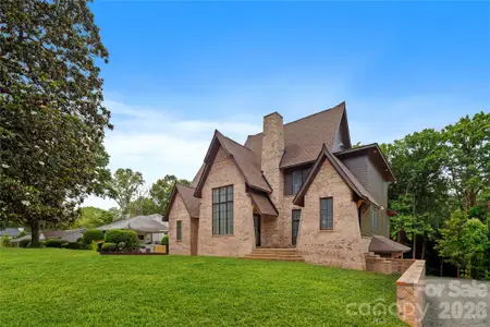 New construction Single-Family house 122 Lansdowne Rd, Charlotte, NC 28270 - image
