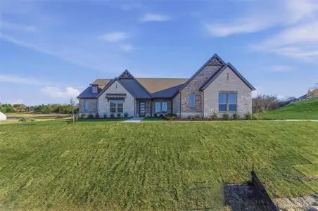 New construction Single-Family house 424 Texas Sage Trl, Weatherford, TX 76082 - image