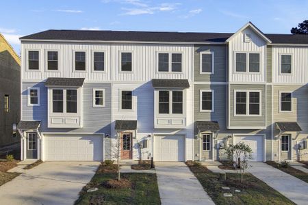 New construction Townhouse house 538 Heathwood Wy, Summerville, SC 29486 - image