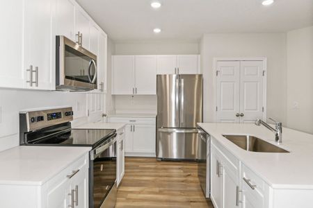 New construction Townhouse house 3879 King Hill Dr, Haines City, FL 33844 plan Barcelona - image 12