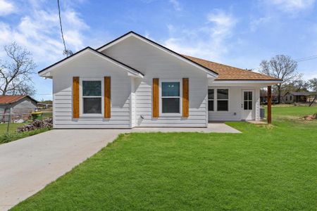 New construction Single-Family house 204 N Wiebusch St, Riesel, TX 76682 - image