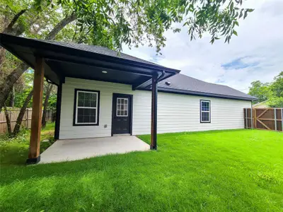 New construction Single-Family house 1903 King St, Greenville, TX 75401 - image