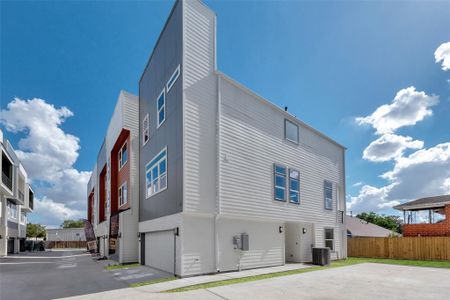 New construction Single-Family house 1805 Emir St, Unit H, Houston, TX 77009 - image 5