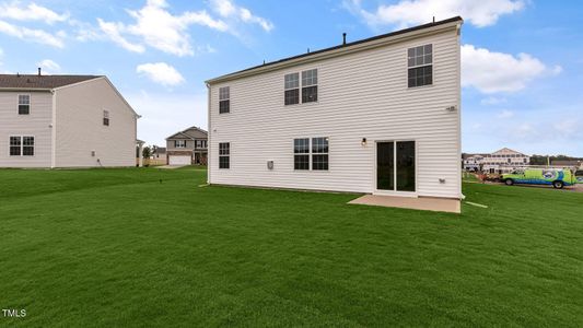 New construction Single-Family house 83 Paper Birch Way, Fuquay Varina, NC 27526 HAYDEN- photo 2 2