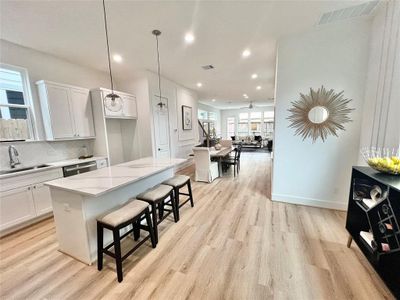 New construction Single-Family house 5320 Kiam St, Houston, TX 77007 null- photo 17 17