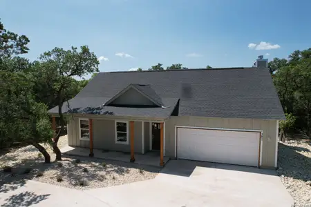 New construction Single-Family house 287 Deer Oaks Dr, Lakehills, TX 78063 - image