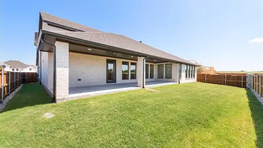 New construction Single-Family house 1947 Foothill Rd, Rockwall, TX 75087 plan 4132W - image