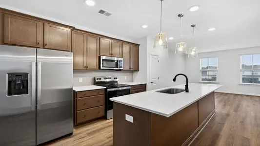 New construction Townhouse house 4633 Forest Hills Dr, Unit 602, North Charleston, SC 29418 - image