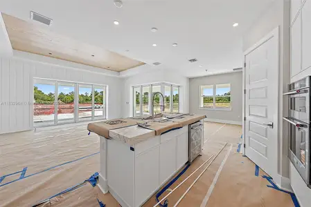 New construction Single-Family house 19505 Se Turnbridge Dr, Jupiter, FL 33458 plan Livingston Grande - image 3