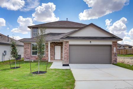 New construction Single-Family house 3424 Meteor Night, Converse, TX 78109 The Douglas C- photo 0 0