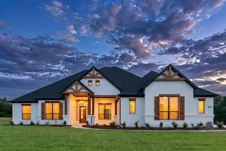 New construction Single-Family house 310 Mayberry Wy, Waxahachie, TX 75167 - image