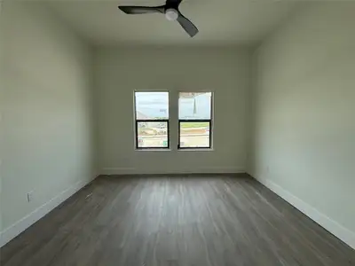New construction Single-Family house 208 Shepards St, Godley, TX 76044 plan The Loudon - image 5