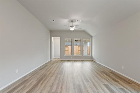 New construction Single-Family house 17027 Shine Bright Ct, Hockley, TX 77447 Elgin (1840-HV-30)- photo 5 5