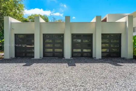 New construction Single-Family house 9440 Old Cutler Ln, Coral Gables, FL 33156 - image