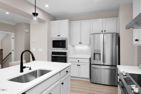 New construction Single-Family house 569 Freedom Trail Dr, Willow Spring, NC 27592 plan Columbia - image 12