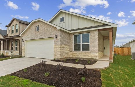 New construction Single-Family house 342 Begonia St, Buda, TX 78610 plan Chatfield - image