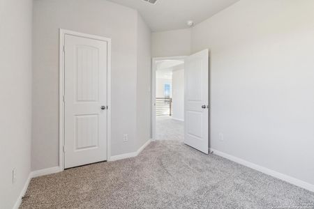 New construction Single-Family house 2910 Haffner Rd, Converse, TX 78109 Telluride- photo 25 25