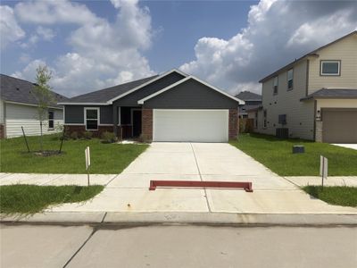 New construction Single-Family house 510 Oak Chase Ave, Dayton, TX 77535 - image