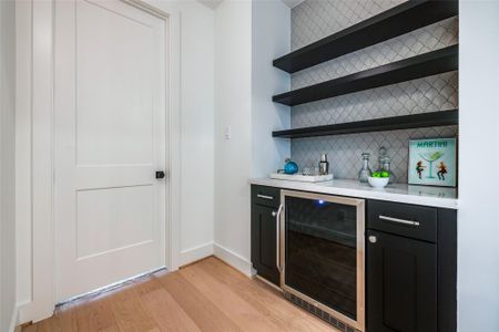 New construction Single-Family house 1016 Peden St, Houston, TX 77006 - image 16