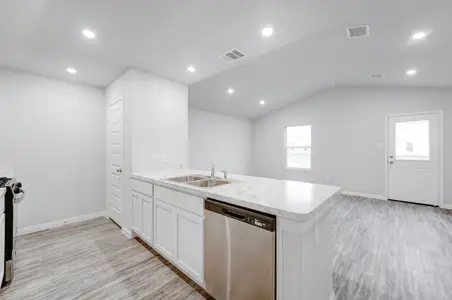 New construction Single-Family house 477 Regency Ln, Eden, NC 27288 plan Yellowstone - image