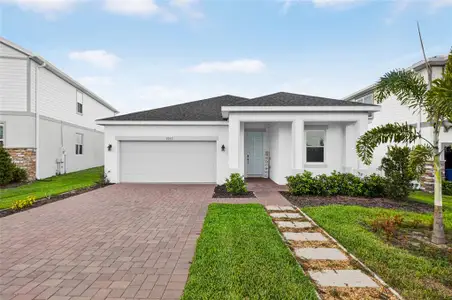 New construction Single-Family house 2053 Heart Lake Dr, Groveland, FL 34736 - image