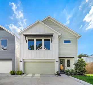 New construction Single-Family house 9 Wellford St, Unit A, Houston, TX 77022 - image