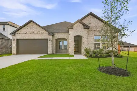 New construction Single-Family house 2013 Blue Mar Dr, Brookshire, TX 77423 plan Bradberry - image