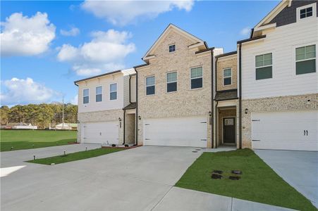 New construction Townhouse house 8110 Tiger Wy, Riverdale, GA 30296 - image