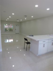 New construction Duplex house 1671 Sw 44Th Ter, Fort Lauderdale, FL 33317 null- photo 35 35