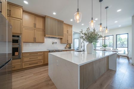 New construction Single-Family house 1271 View Rdg, Bandera, TX 78063 - image 17