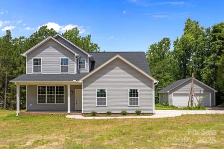 New construction Single-Family house 126 Aurora Blvd, Matthews, NC 28105 null- photo 0