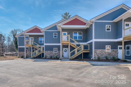 New construction Condo house 143 Carver St, Unit 1, Brevard, NC 28712 - image